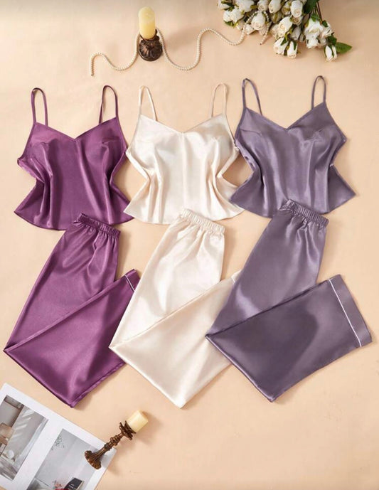 Vibe Lingerie Сатенен Пижамен Комплект PURPLE от 6 части – Елегантност и Комфорт