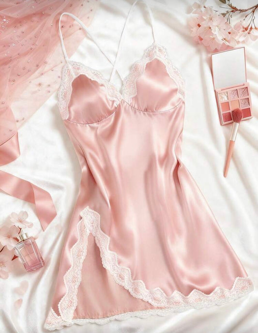 Vibe Lingerie — Silk Temptation Нощница